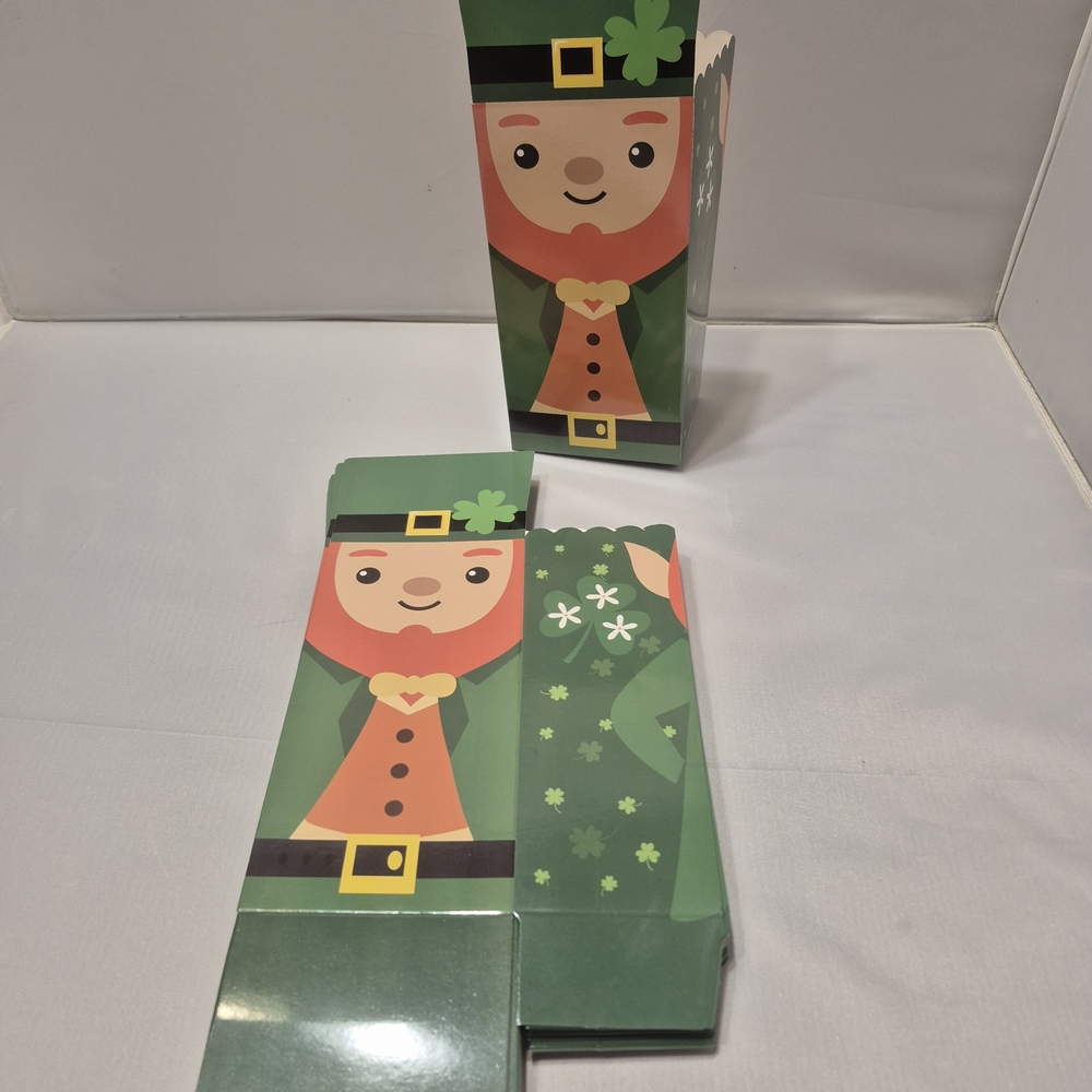 Set Of 24 Leprechaun Themed Party Goody Boxes Decorations Brand New Party Supply - Picture 8 of 8